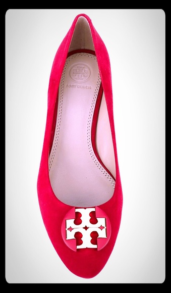Tory Burch Shoes - 🎉🎉🎉SOLD ON ANOTHER SITE🎉🎉🎉